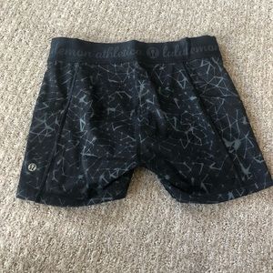 Lululemon 6 spandex shorts